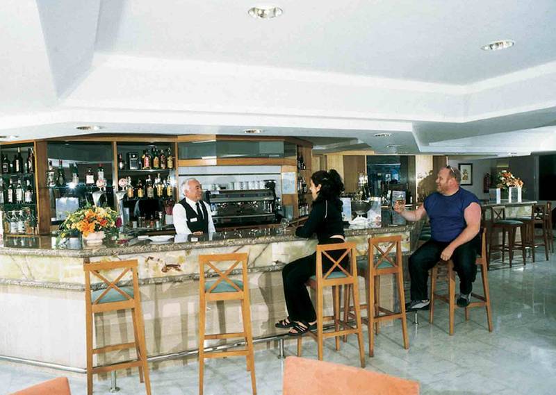 Hsm Solivera Peguera Restaurant photo